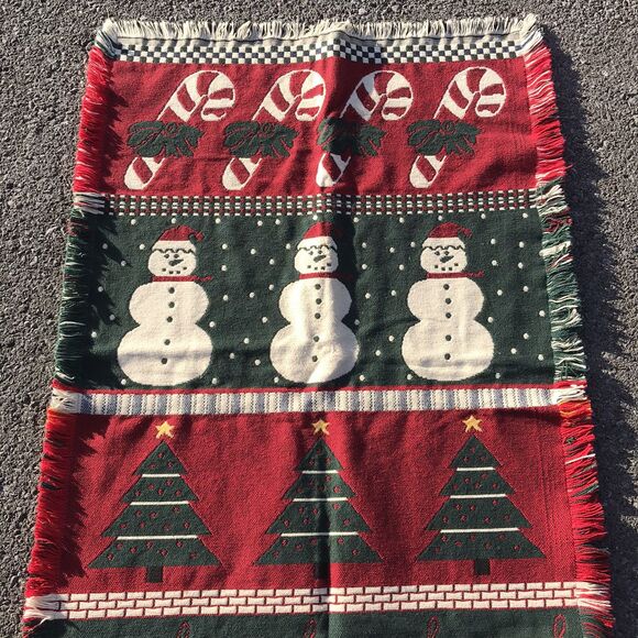 Christmas Holiday Fringed Tapestry Throw Lap Blanket Textile Wall Hanging  28x45 - Picture 3 of 10
